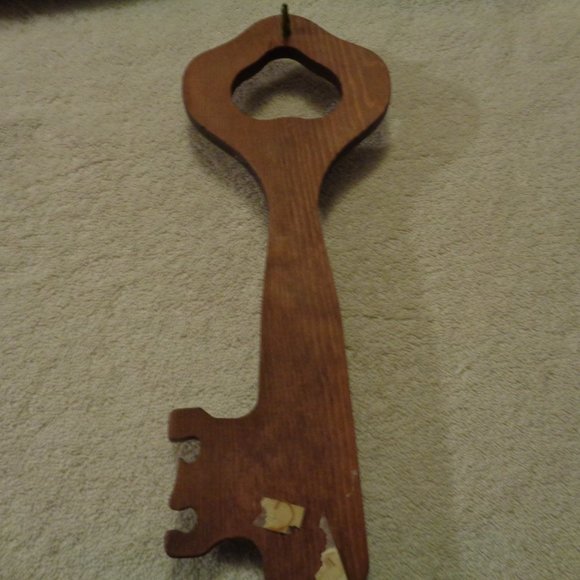 STEAMPUNK VINTAGE LG WOODEN KEY HOLDER - Picture 8 of 8